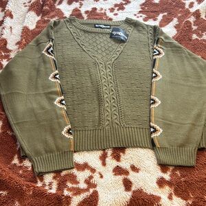 Stylish Olive V-Neck Sweater with Patterned Sleeves
